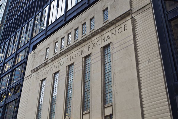 Bitcoin ETF Issues Another $10 Million Stock Trading Shares