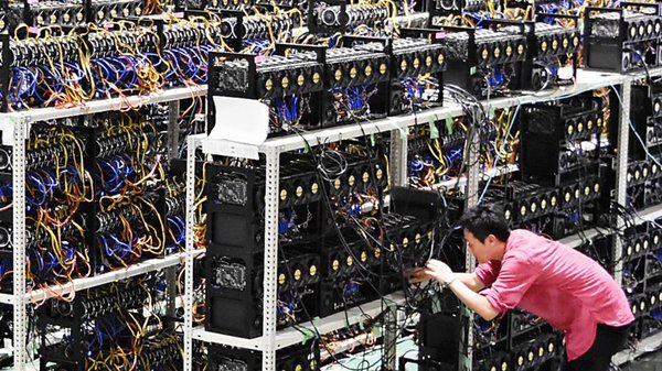 Miners Unable to Sell Their Bitcoin as China Freezes Accounts