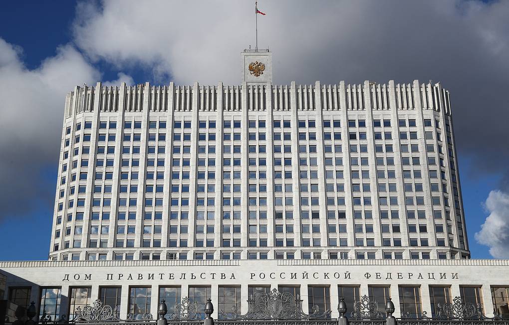  deposits reuters putin bank russian seize signed 