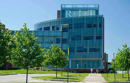 Rochester Institute of Technology Invests in a Tokenized VC Fund
