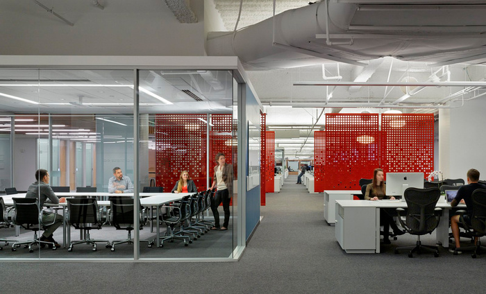 Square HQ