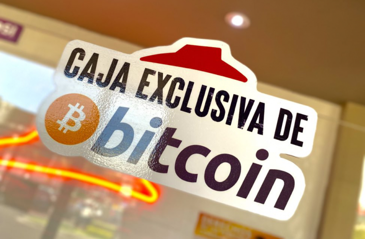 Bitcoin accepting Pizza Hut in El Salvador, Sep 2021