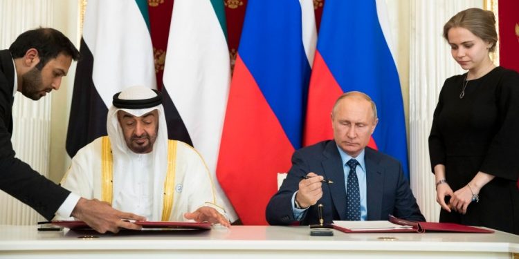 Putin with Abu Dhabi Crown Prince Mohammed bin Zayed al-Nahayan, June 2018
