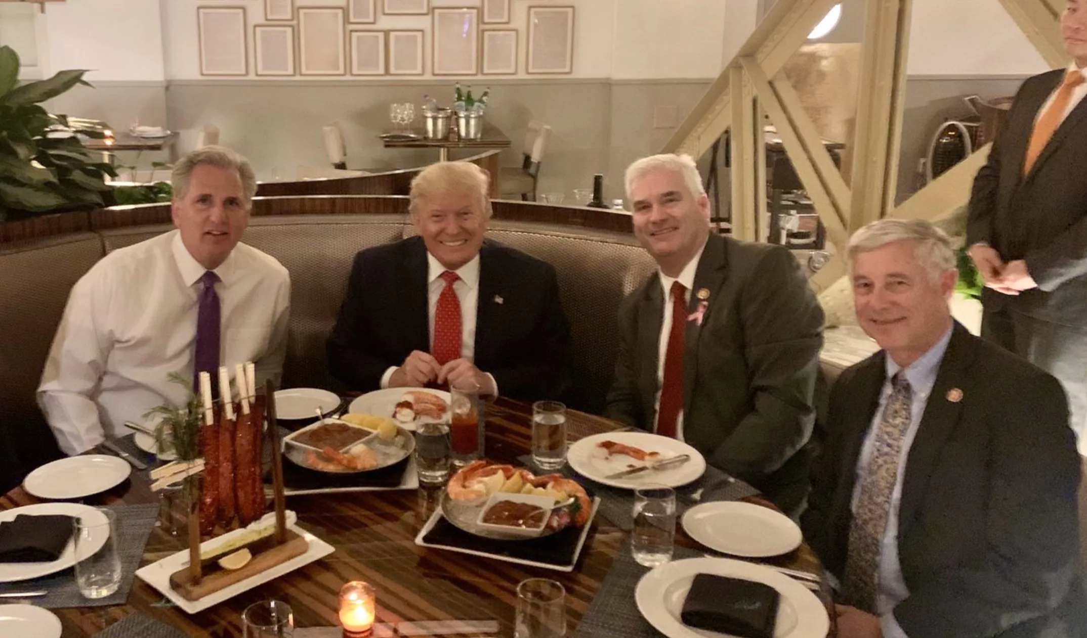 Emmer dines with Trump, 2019