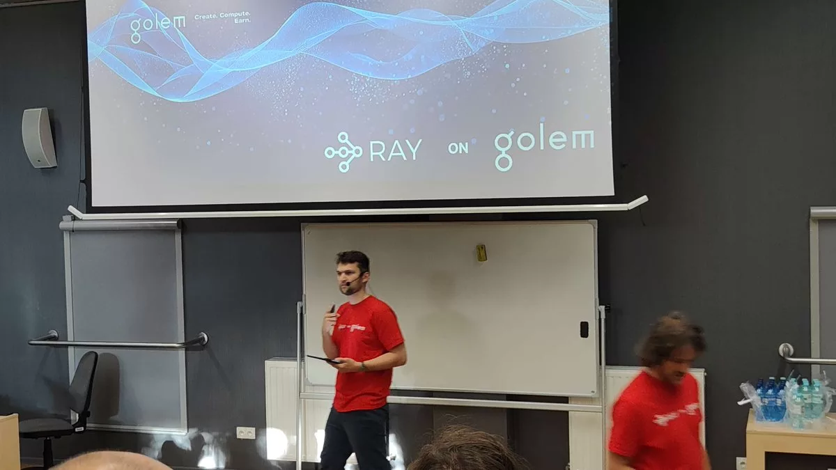 Golem at a Cracow Python meetup, June 2024